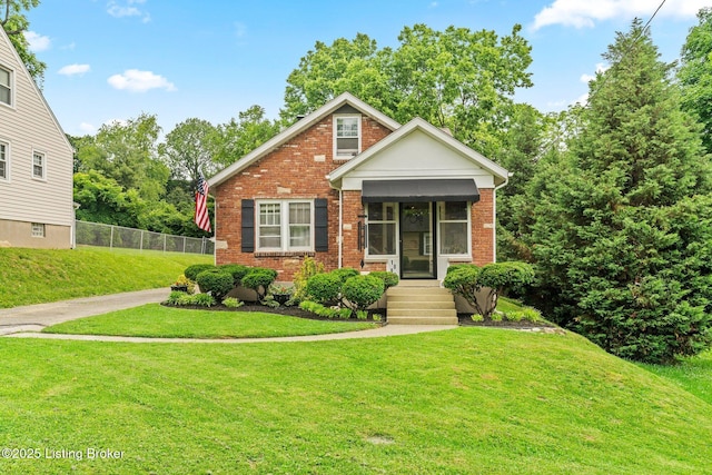 1883 Allgeier Ct, Louisville, KY 40213 - bungalow-style home featuring brick siding