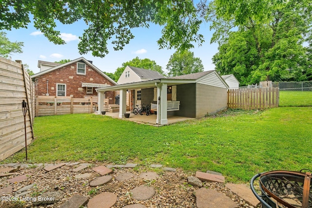 1883 Allgeier Ct, Louisville, KY 40213 - rear view of property featuring a patio area