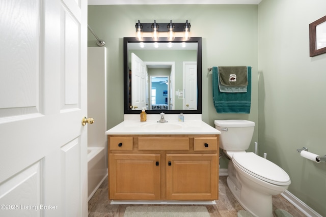 321 Lagrange Villa Dr, La Grange, KY 40031 - bathroom featuring toilet, vanity, baseboards, and shower / bathtub combination