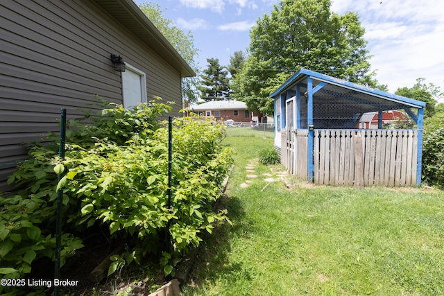 4701 Lost Valley Dr, Crestwood, KY 40014 - view of yard featuring an outbuilding