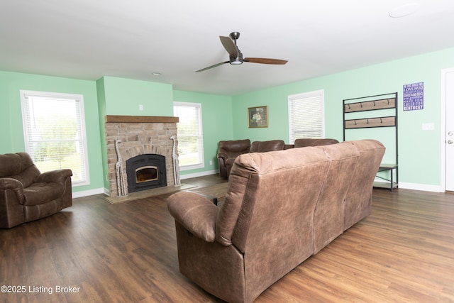 4701 Lost Valley Dr, Crestwood, KY 40014 - living area featuring baseboards, wood finished floors, and a ceiling fan
