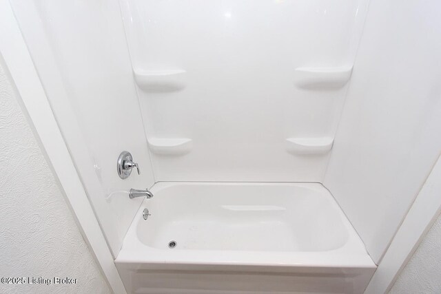 485 Hazzard St, Scottsburg, IN 47170 - view of bathroom