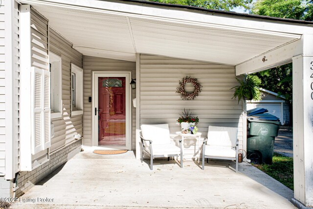 3400 Dell Rd, Louisville, KY 40299 - view of exterior entry with a patio area