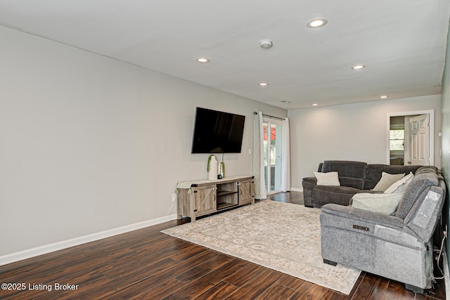 3400 Dell Rd, Louisville, KY 40299 - living room featuring recessed lighting, healthy amount of natural light, dark wood-style floors, and baseboards