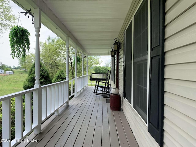 1015 Gilead Fairview Rd, Canmer, KY 42722 - photo 3