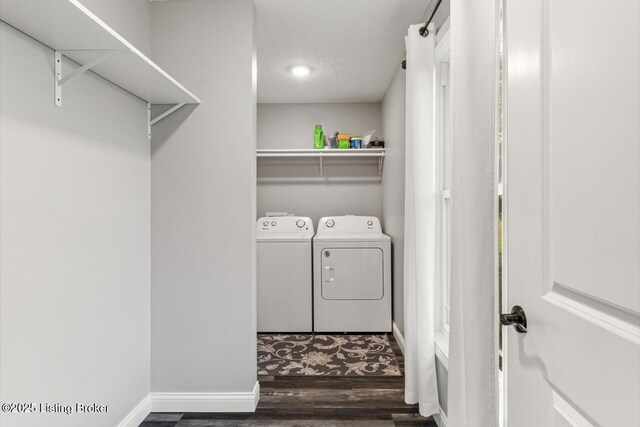 760 Leafdale Rd, Hodgenville, KY 42748 - laundry area featuring wood finished floors, washer and dryer, and baseboards