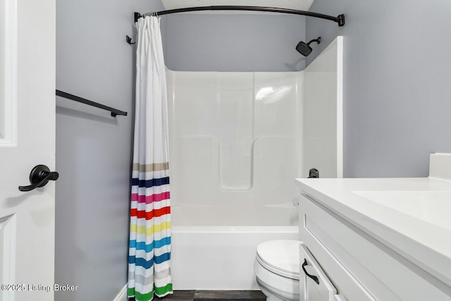 760 Leafdale Rd, Hodgenville, KY 42748 - bathroom featuring vanity, shower / bath combo, and toilet