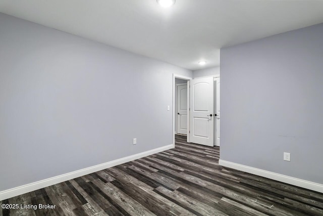 760 Leafdale Rd, Hodgenville, KY 42748 - unfurnished room featuring dark wood-type flooring and baseboards