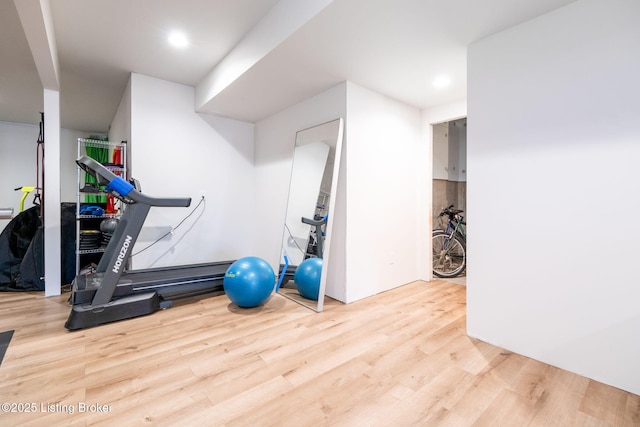 816 Snead Ct, Simpsonville, KY 40067 - exercise area featuring wood finished floors and recessed lighting
