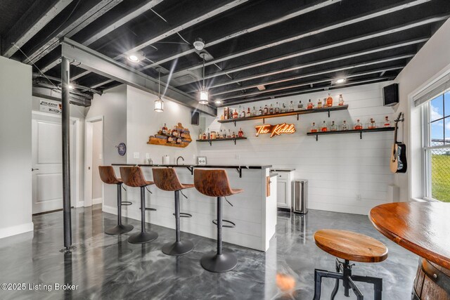 458 Christman Ln, Shepherdsville, KY 40165 - indoor wet bar featuring finished concrete floors