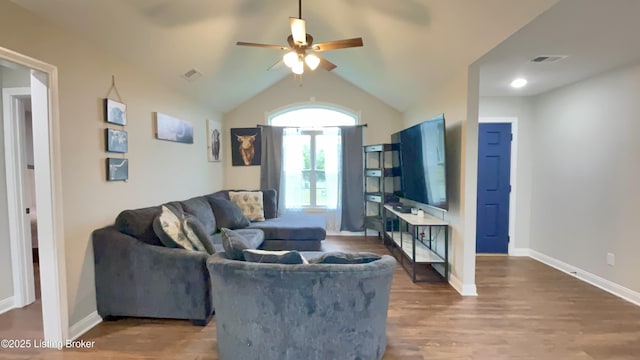 122 Iroquois Trl, Bloomfield, KY 40008 - living room with ceiling fan, wood finished floors, baseboards, and vaulted ceiling