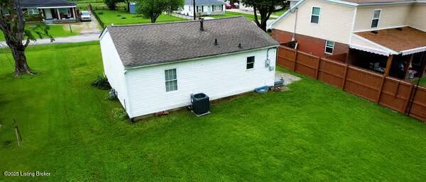10003 Larlyn Dr, Fairdale, KY 40118 - view of rear view of house