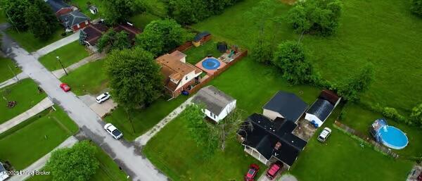 10003 Larlyn Dr, Fairdale, KY 40118 - drone / aerial view