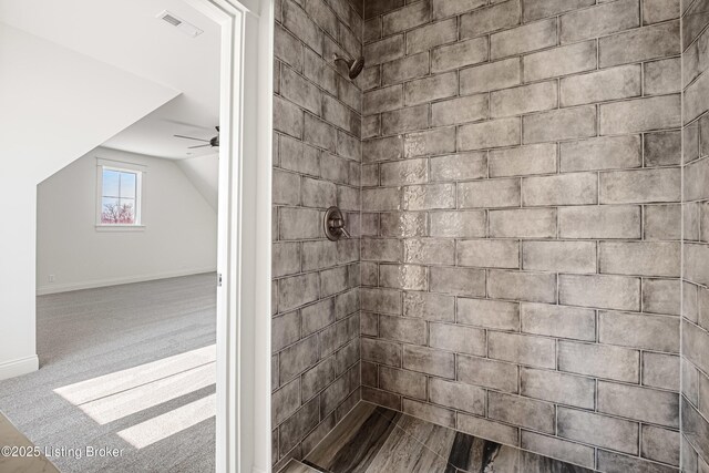 4907 Sycamore Ridge Ln, La Grange, KY 40031 - full bathroom featuring tiled shower, lofted ceiling, baseboards, and a ceiling fan