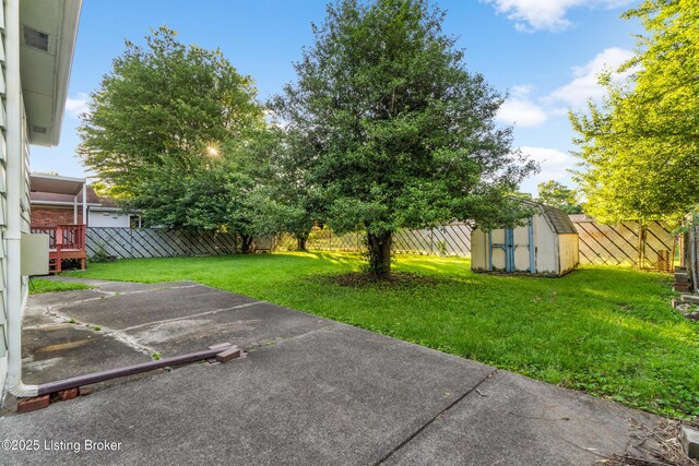 4506 Lambert Rd, Louisville, KY 40219 - photo 43