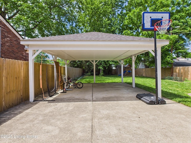 4932 Southern Pkwy, Louisville, KY 40214 - view of patio / terrace featuring a carport and concrete driveway