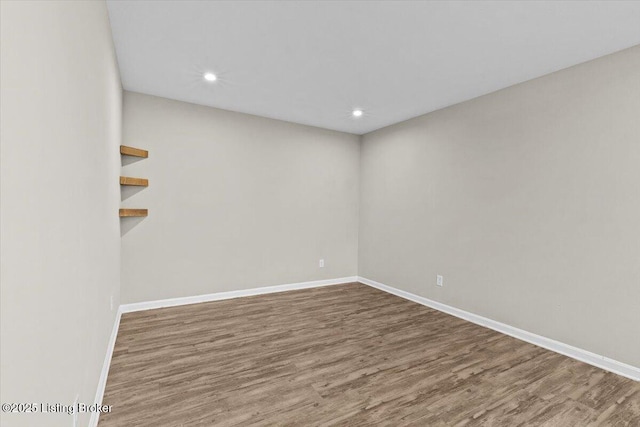 102 Limestone Ct, Shepherdsville, KY 40165 - empty room featuring wood finished floors, baseboards, and recessed lighting