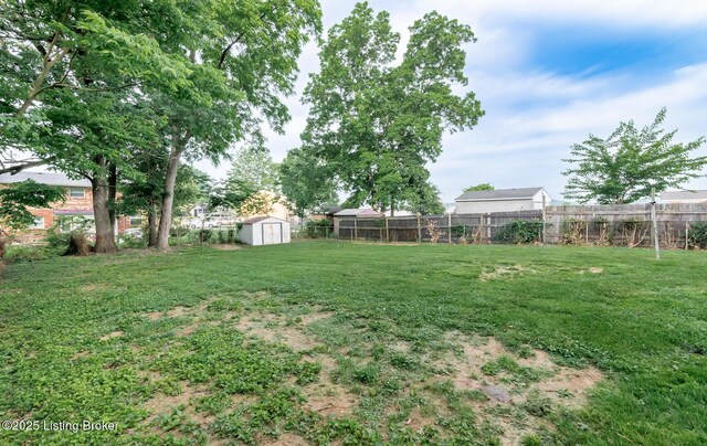 1057 Hillview Blvd, Shepherdsville, KY 40229 - view of yard