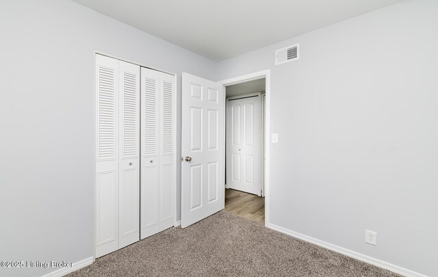1057 Hillview Blvd, Shepherdsville, KY 40229 - unfurnished bedroom featuring carpet, baseboards, and a closet