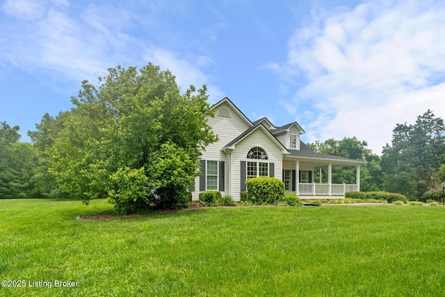 966 Lawrence St, Brandenburg, KY 40108 - view of front of house featuring a front yard and a porch