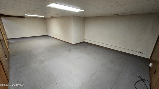 2305 Burrell Dr, Louisville, KY 40216 - photo 40