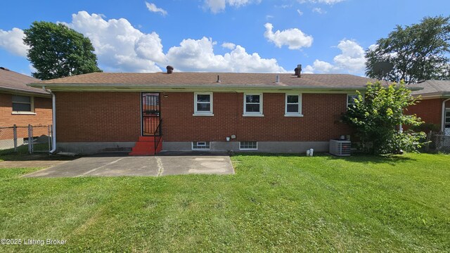 2305 Burrell Dr, Louisville, KY 40216 - photo 58