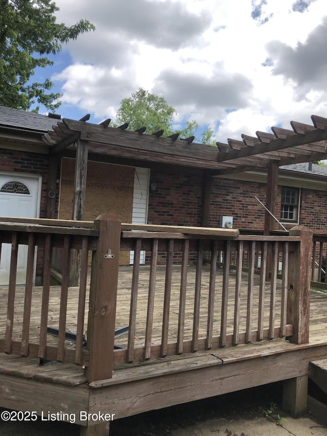 5902 Pageant Way, Louisville, KY 40214 - wooden deck featuring a pergola