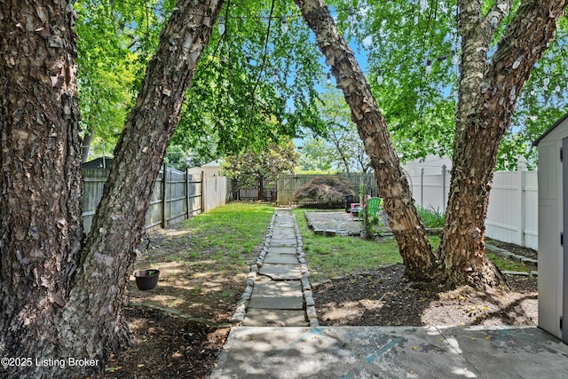 1129 Ash St, Louisville, KY 40217 - photo 38