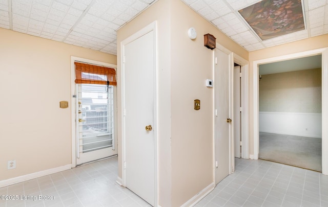 7212 Peppermill Ct, Louisville, KY 40228 - corridor with baseboards