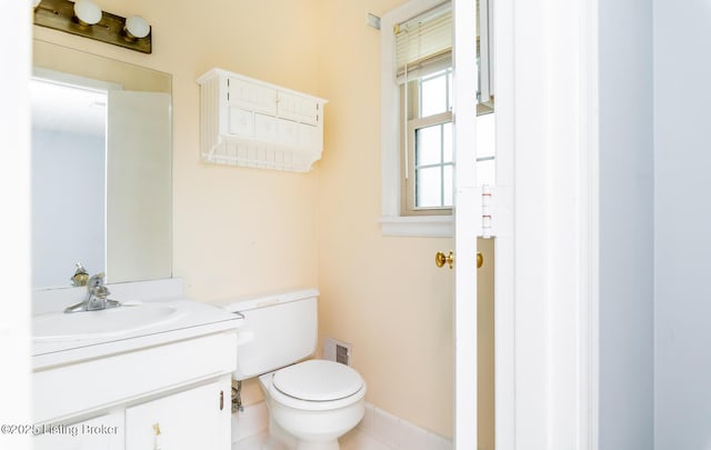 7212 Peppermill Ct, Louisville, KY 40228 - bathroom featuring vanity and toilet