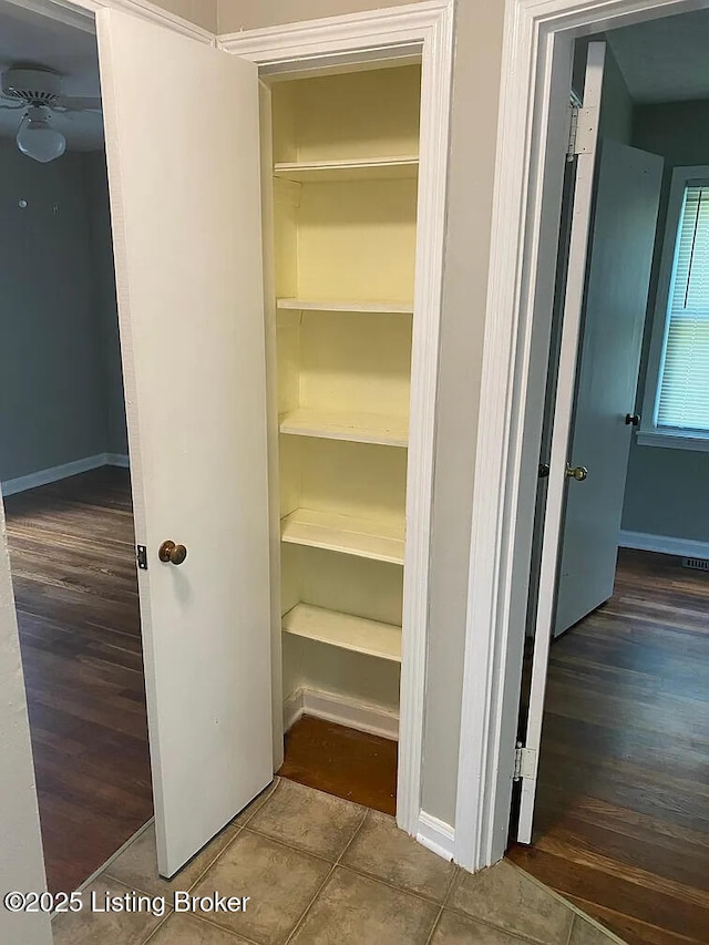 533 Lee Rd, Elizabethtown, KY 42701 - view of closet