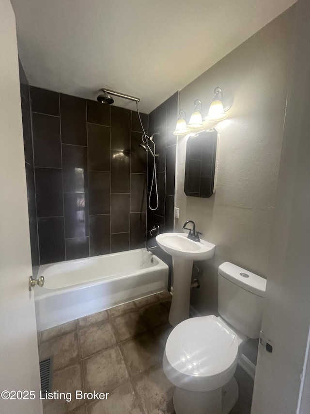 533 Lee Rd, Elizabethtown, KY 42701 - bathroom with  shower combination and toilet