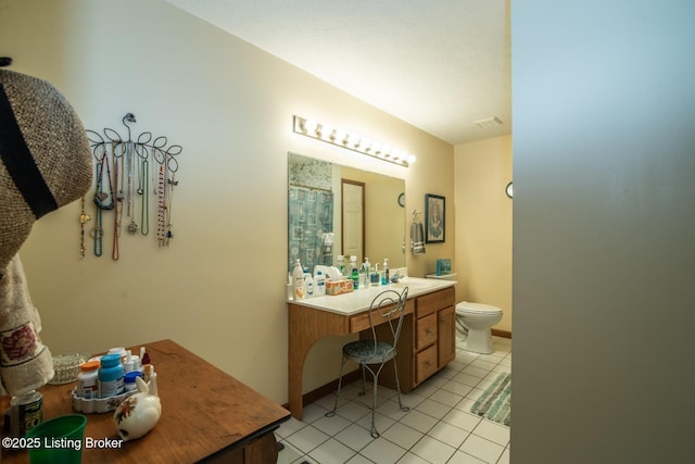 17 Bittersweet Pl, Brandenburg, KY 40108 - bathroom with vanity, tile patterned flooring, toilet, and a shower with curtain