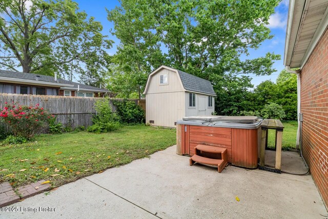 2603 Ballad Blvd, Jeffersontown, KY 40299 - view of patio / terrace featuring a hot tub