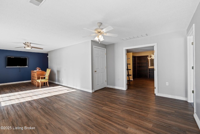 126 Deep Springs Dr, Bardstown, KY 40004 - unfurnished room featuring a ceiling fan, wood finished floors, baseboards, and a textured ceiling