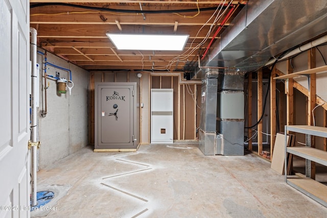 126 Deep Springs Dr, Bardstown, KY 40004 - unfinished below grade area featuring heating unit