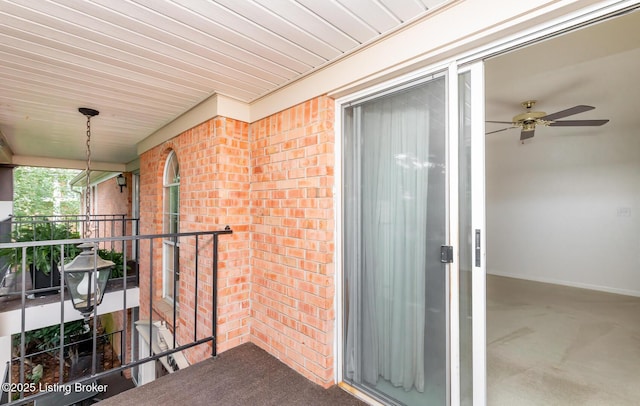 1508 Forest Park Rd, Louisville, KY 40223 - balcony with ceiling fan