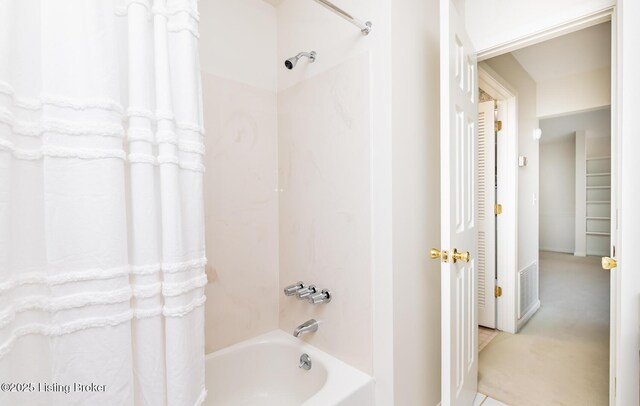 1508 Forest Park Rd, Louisville, KY 40223 - bathroom featuring shower / bath combo