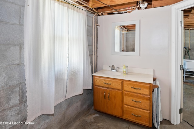 3297 E Gap Hill Rd, Cub Run, KY 42729 - bathroom with vanity and concrete flooring