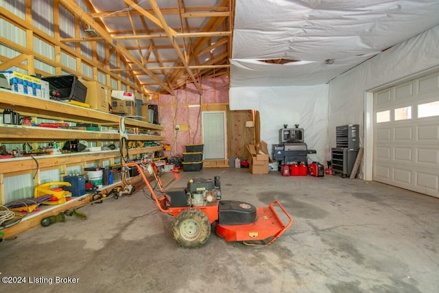 3297 E Gap Hill Rd, Cub Run, KY 42729 - view of garage