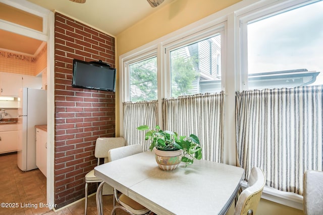 4714 Burkley Ave, Louisville, KY 40214 - sunroom / solarium featuring a sink