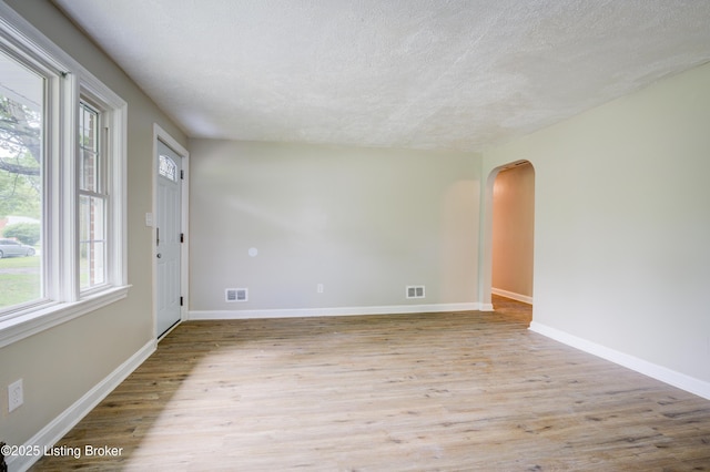 8486 Robbins Rd, Louisville, KY 40258 - photo 7