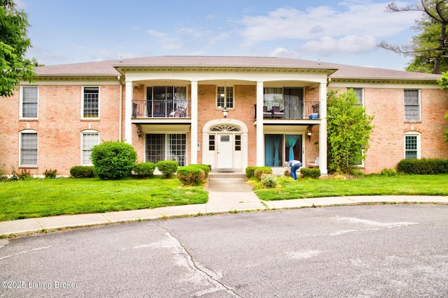 108 Highwood Dr, Louisville, KY 40206 - photo 1