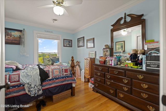 13429 Anneta Rd, Leitchfield, KY 42754 - bedroom featuring light wood finished floors, ornamental molding, and a ceiling fan