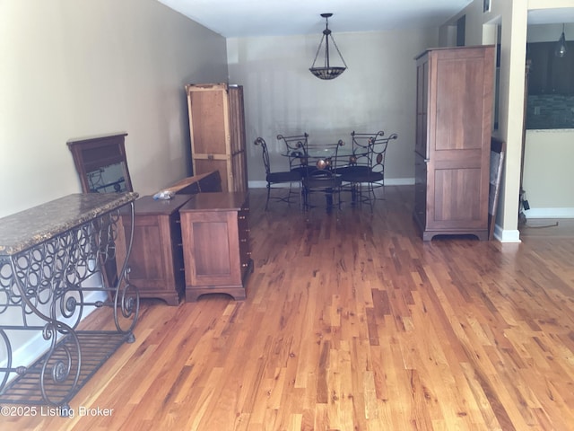 1815 Gardiner Ln Unit A9, Louisville, KY 40205 - hallway featuring wood finished floors and baseboards