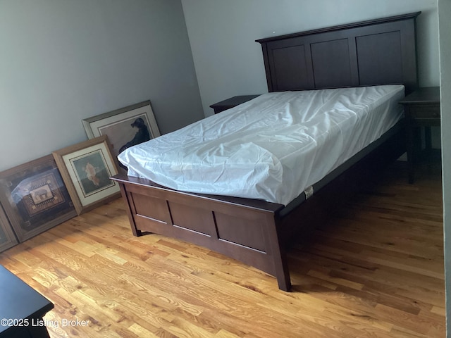 1815 Gardiner Ln Unit A9, Louisville, KY 40205 - bedroom featuring light wood-style flooring