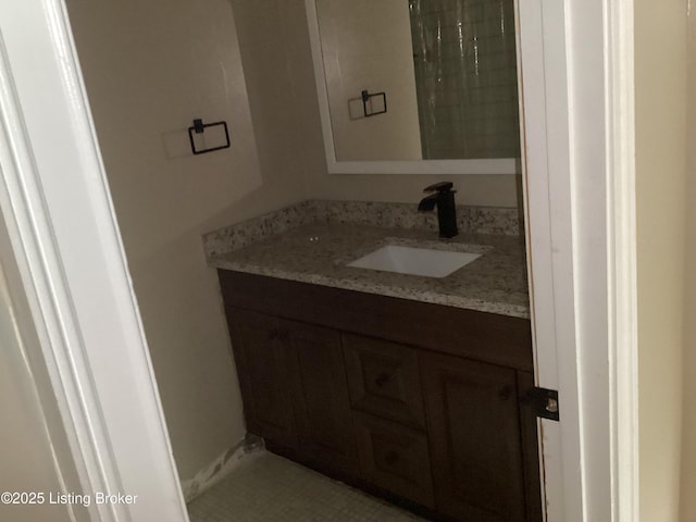 1815 Gardiner Ln Unit A9, Louisville, KY 40205 - bathroom featuring vanity