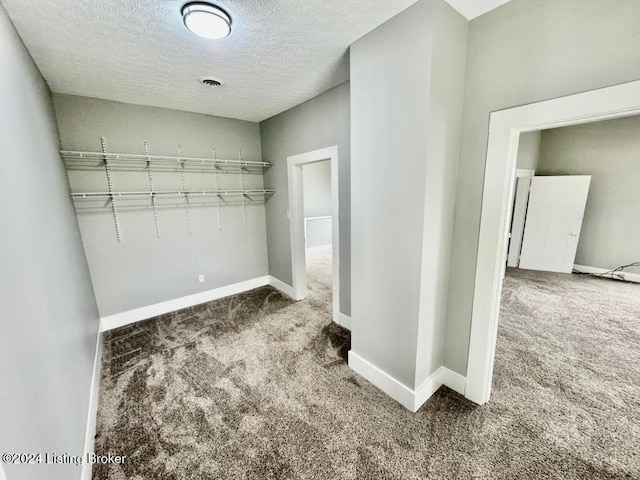 3743 Lincoln Park Rd, Springfield, KY 40069 - spacious closet featuring carpet floors