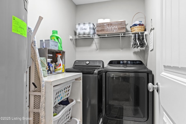 213 Elegance Way, Elizabethtown, KY 42701 - laundry area featuring independent washer and dryer