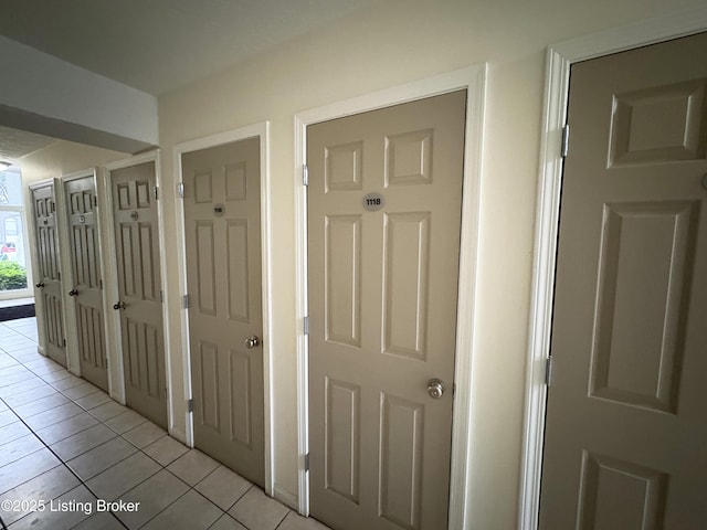 1116 La Fontenay Ct, Louisville, KY 40223 - corridor with light tile patterned flooring